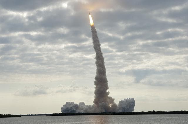 NASA image: KSC-2011-3627