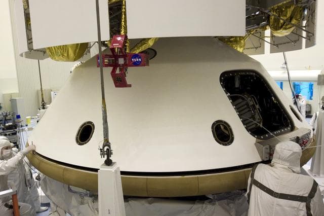 NASA image: KSC-2011-7356
