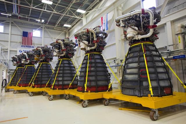 NASA image: KSC-2011-7419