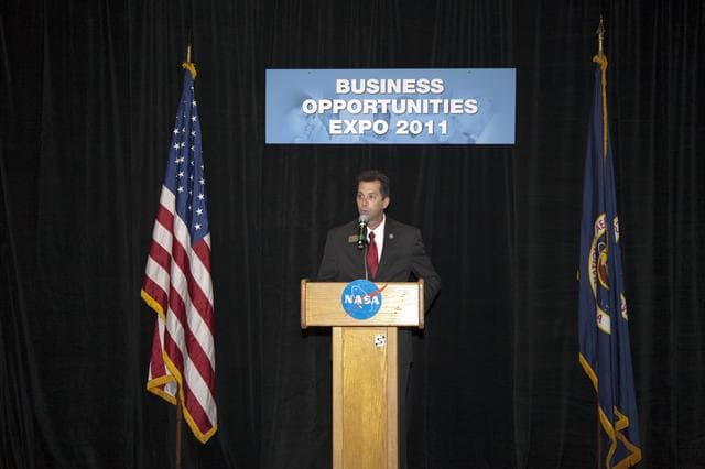 KSC-2011-7440