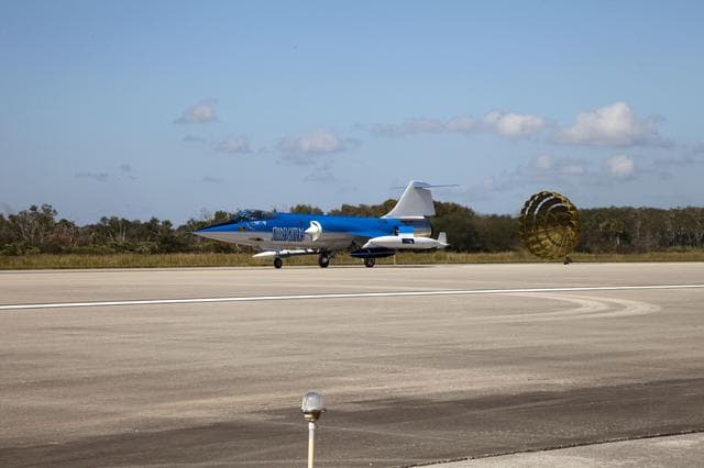 NASA image: KSC-2011-7560