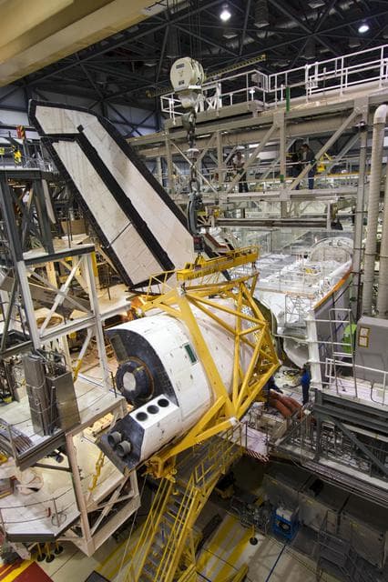 KSC-2011-7568