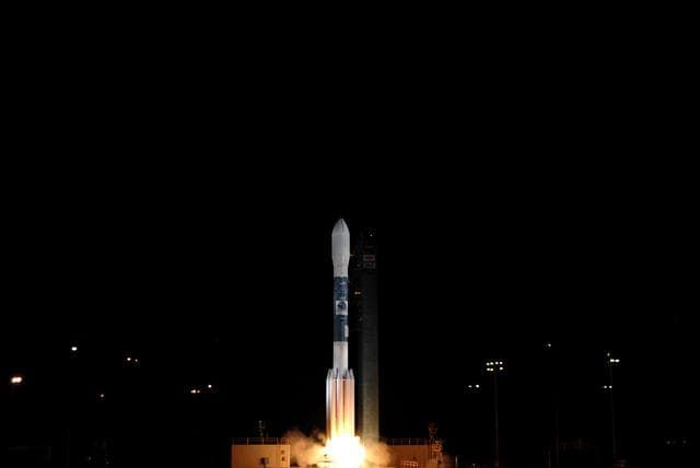 NASA image: KSC-2011-7583