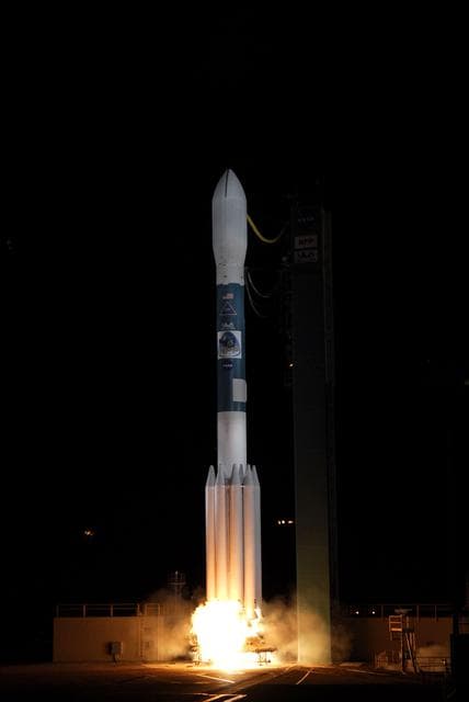 NASA image: KSC-2011-7584