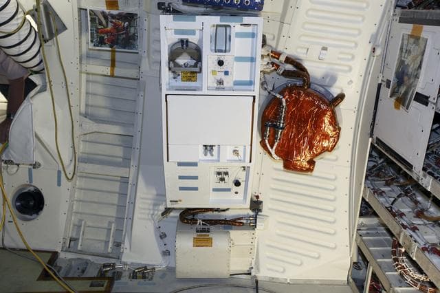 NASA image: 2011-7776