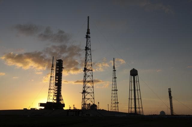 NASA image: 2011-7808