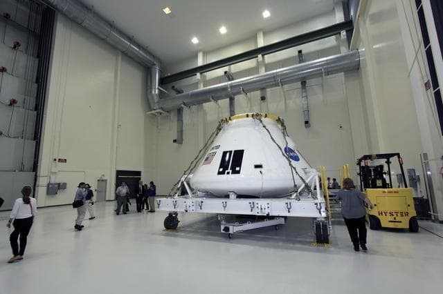 NASA image: 2011-7850
