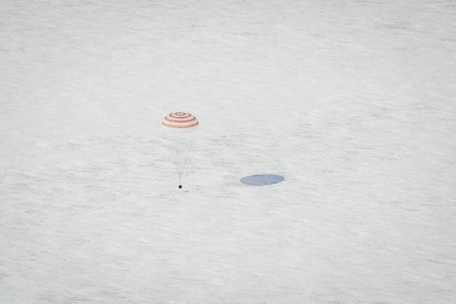 NASA image: Expedition 26 Soyuz Landing