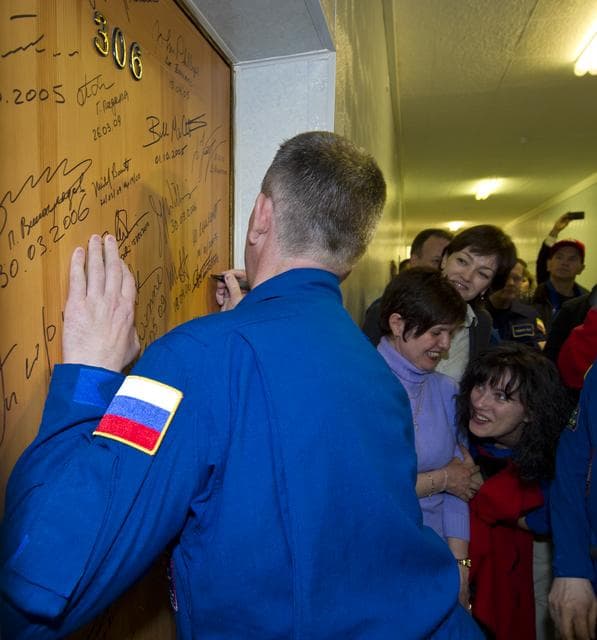 Expedition 27 Prelaunch