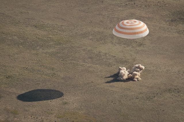 NASA image: Expedition 27 Landing