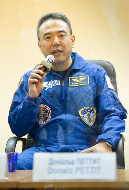 NASA image: Expedition 28 Press Conference