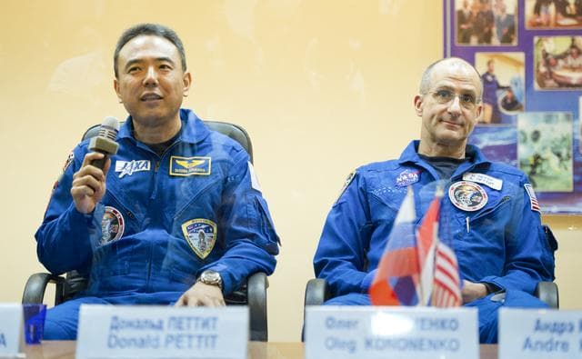 NASA image: Expedition 28 Press Conference