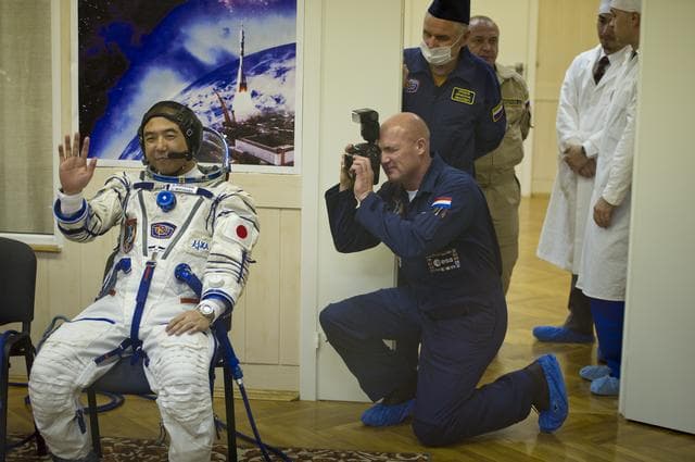 NASA image: Expedition 28 Preflight