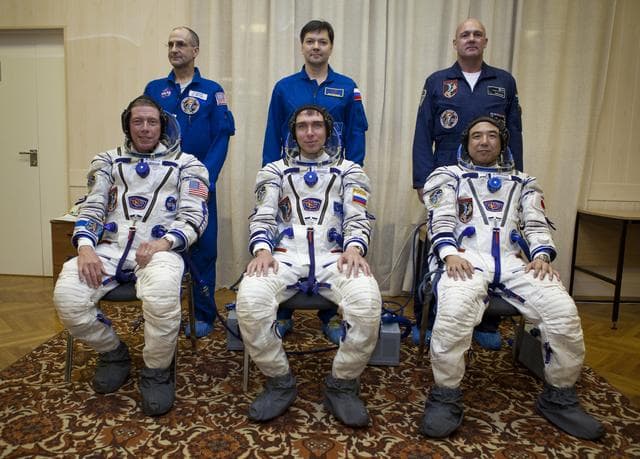 NASA image: Expedition 28 Preflight