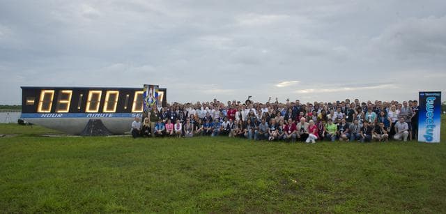 NASA image: STS-135 Tweetup