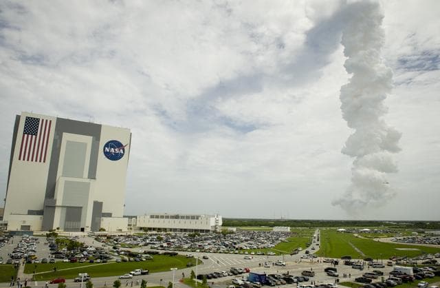 NASA image: STS-135 Atlantis Launch