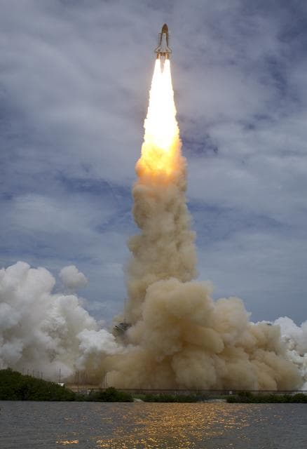 NASA image: STS-135 Atlantis Launch