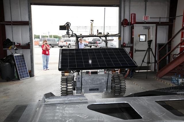 NASA image: 2012-3275