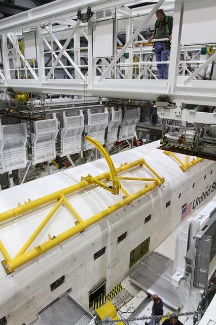 NASA image: T&R ENDEAVOUR FINAL PLB DOOR CLOSURE