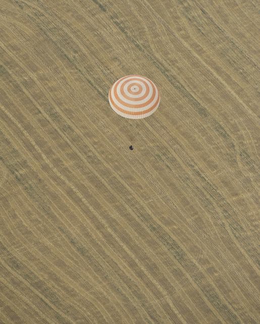 NASA image: Expedition 30 Landing