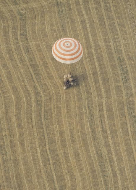 NASA image: Expedition 30 Landing