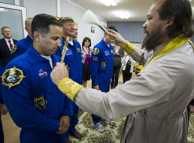 NASA image: Expedition 31 Crew Prepares For Launch