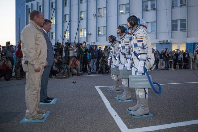 NASA image: Expedition 31 Crew Prepares For Launch