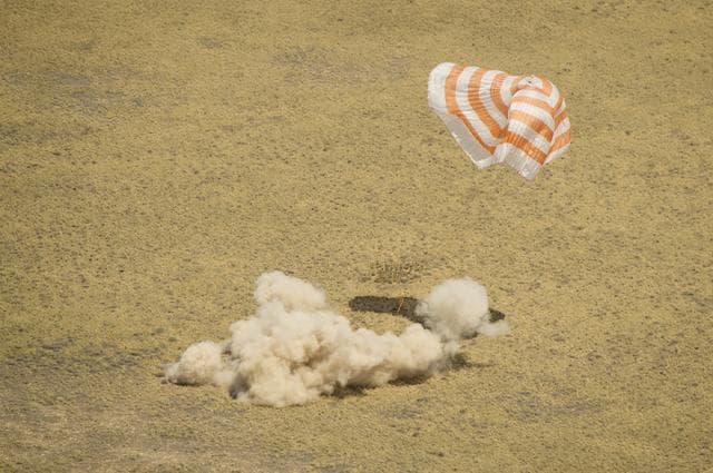 NASA image: Expedition 31 Landing