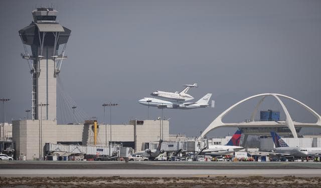 NASA image: Endeavour Lands at LAX