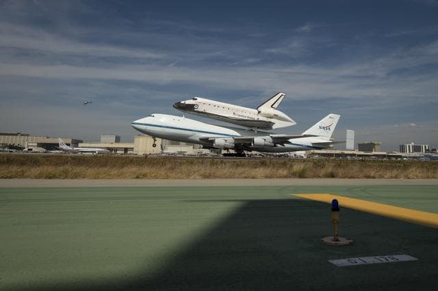 NASA image: Endeavour Lands at LAX