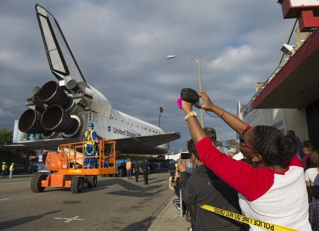 NASA image: Space Shuttle Endeavour Move