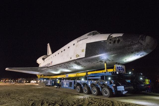 Space Shuttle Endeavour Move
