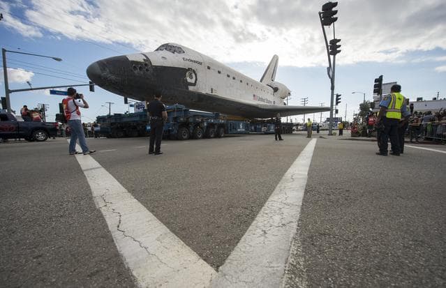 NASA image: Space Shuttle Endeavour Move