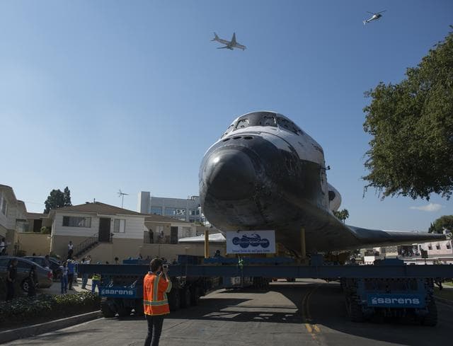 NASA image: Space Shuttle Endeavour Move