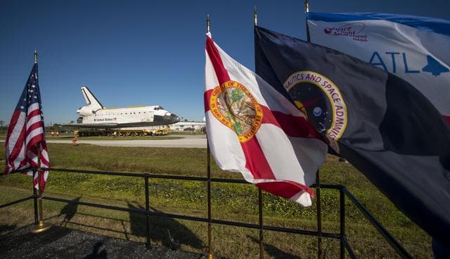 NASA image: Space Shuttle Atlantis Move