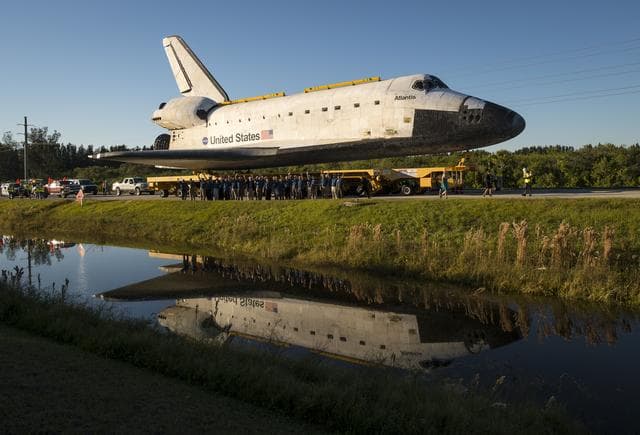 NASA image: Space Shuttle Atlantis Move