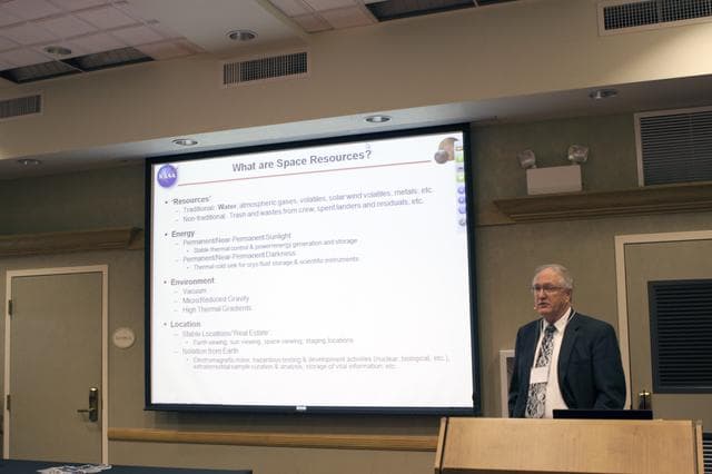 NASA image: KSC-2013-1961