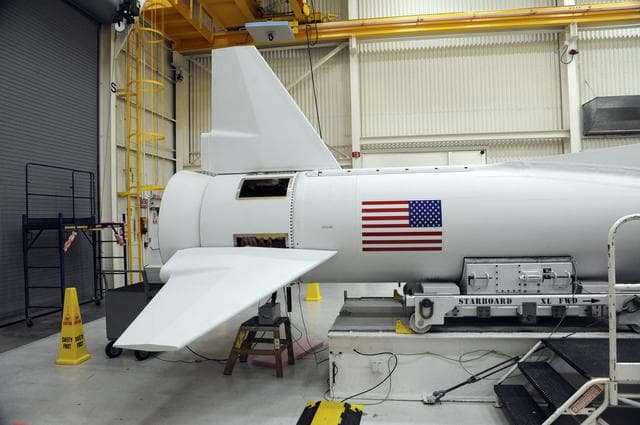 NASA image: KSC-2013-2019