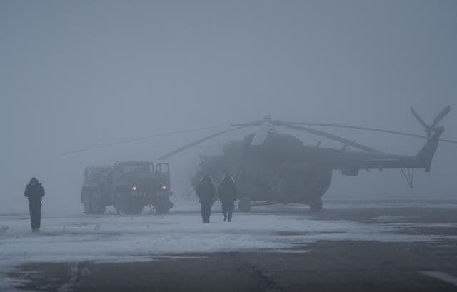 Expedition 34 Crew Landing