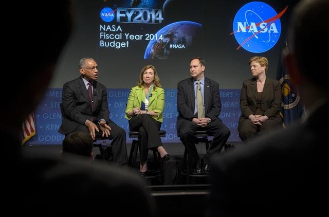 NASA image: NASA Fiscal Year 2014 Budget All Hands