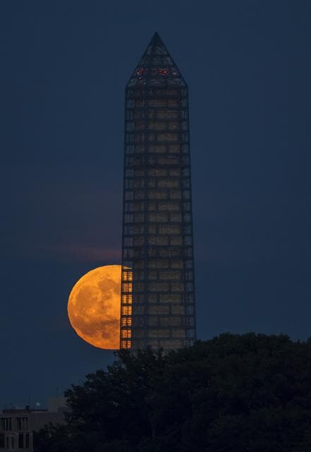 NASA image: 2013 Supermoon