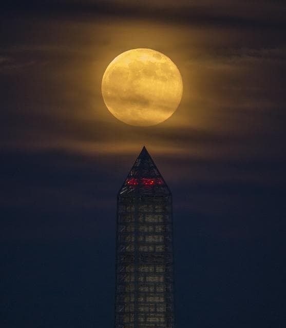 NASA image: 2013 Supermoon