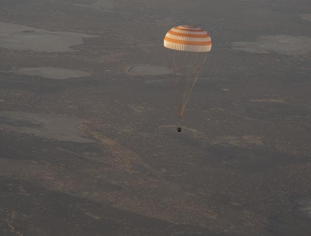 NASA image: Expedition 37 Landing