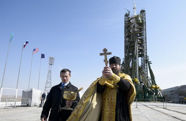 NASA image: Expedition 39 Preflight