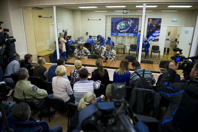 NASA image: Expedition 39 Preflight