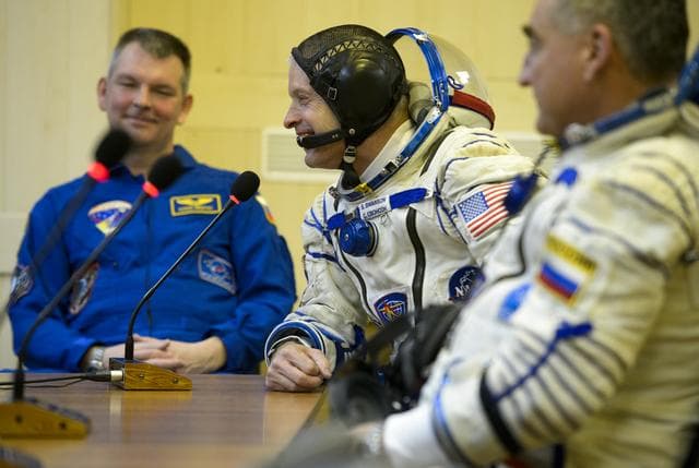 NASA image: Expedition 39 Preflight