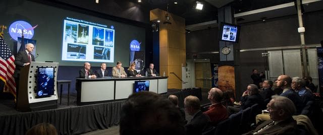 NASA image: NASA Exploration Forum: Human Path to Mars