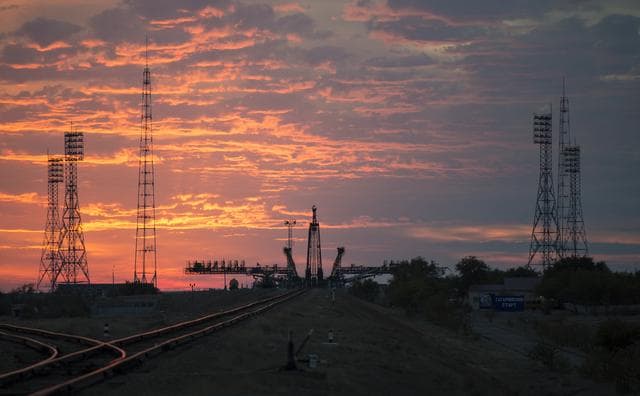 NASA image: Expedition 41 Rollout