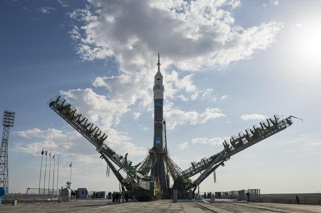 NASA image: Expedition 41 Rollout
