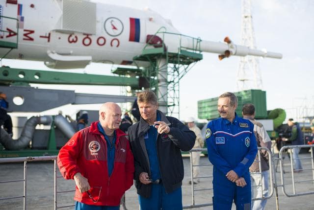 NASA image: Expedition 41 Rollout